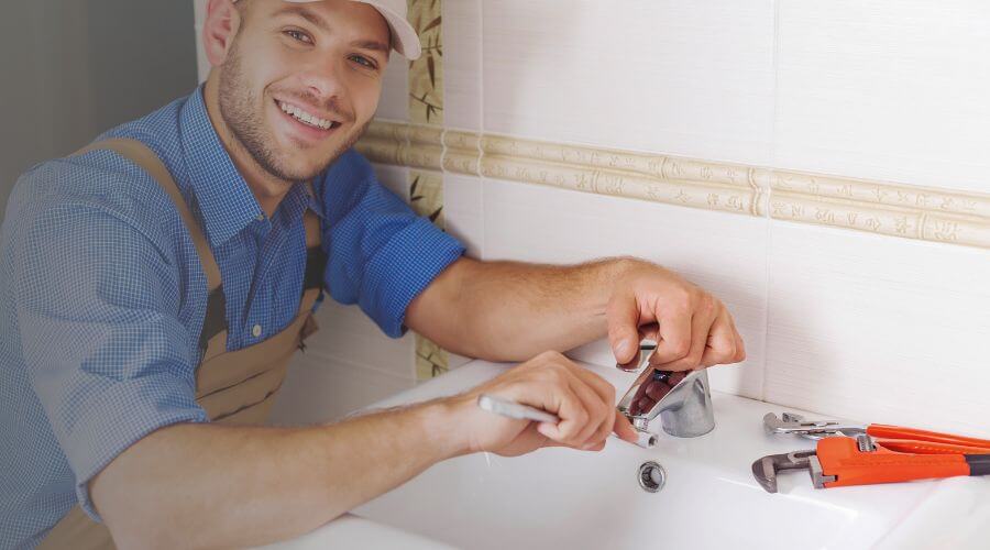 Professional clogged drains services in Protivin, IA
